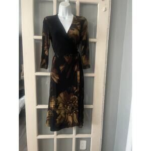 Vikki Vi Wrap‎ Dress